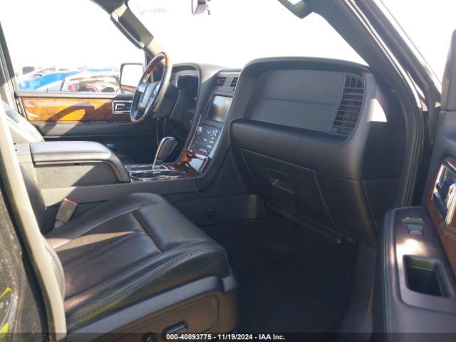 Photo 4 VIN: 5LMJJ2JT6FEJ03918 - LINCOLN NAVIGATOR 