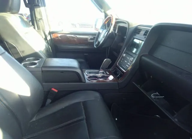 Photo 4 VIN: 5LMJJ2JT7GEL09332 - LINCOLN NAVIGATOR 