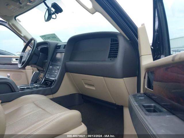 Photo 4 VIN: 5LMJJ2JT8FEJ00650 - LINCOLN NAVIGATOR 