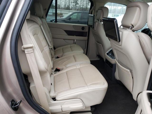 Photo 10 VIN: 5LMJJ2JT8JEL01442 - LINCOLN NAVIGATOR 