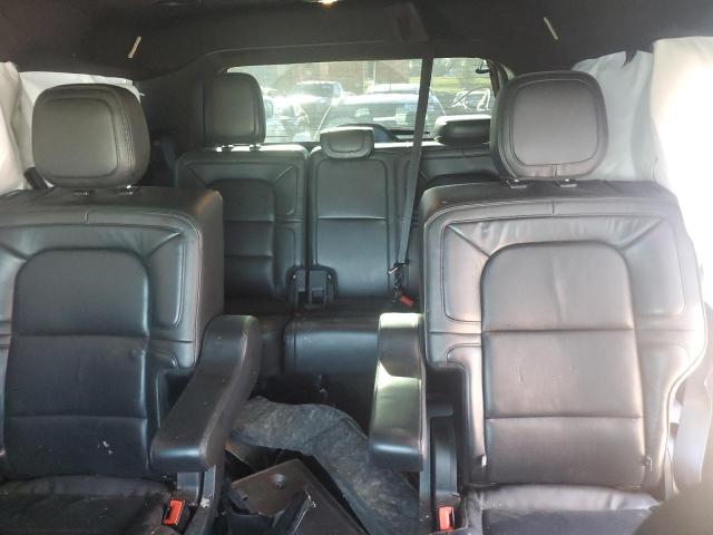 Photo 9 VIN: 5LMJJ2JT8JEL12988 - LINCOLN NAVIGATOR 