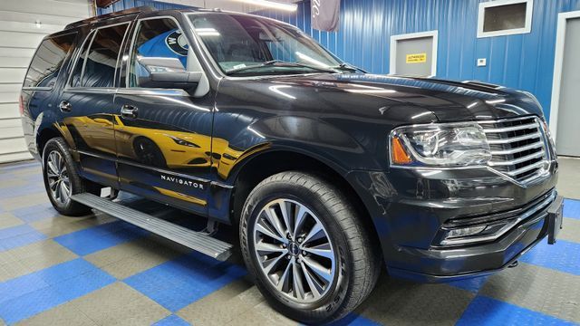 Photo 1 VIN: 5LMJJ2JT9FEJ01631 - LINCOLN NAVIGATOR 