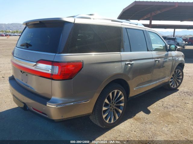 Photo 3 VIN: 5LMJJ2JT9JEL05337 - LINCOLN NAVIGATOR 