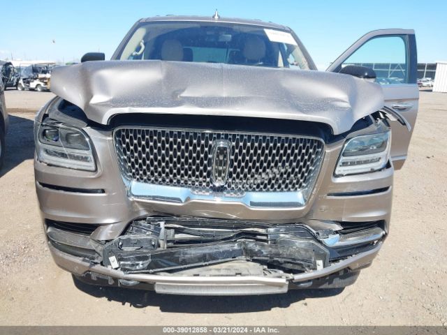 Photo 5 VIN: 5LMJJ2JT9JEL05337 - LINCOLN NAVIGATOR 