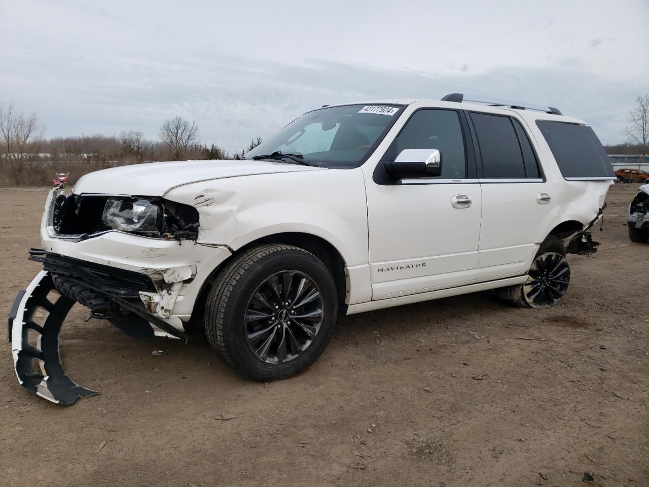 Photo 0 VIN: 5LMJJ2JTXFEJ14632 - LINCOLN NAVIGATOR 