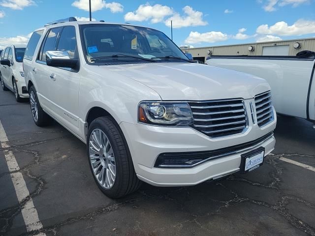 Photo 3 VIN: 5LMJJ2JTXHEL07026 - LINCOLN NAVIGATOR 