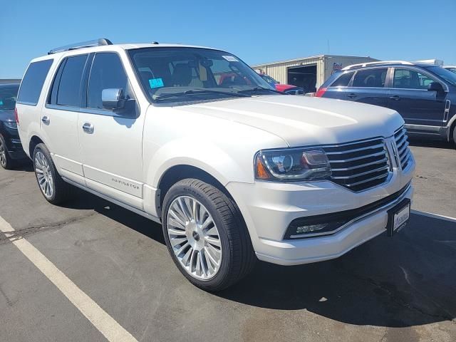 Photo 3 VIN: 5LMJJ2JTXHEL07026 - LINCOLN NAVIGATOR 