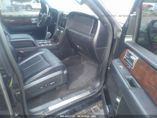 Photo 4 VIN: 5LMJJ2JTXHEL10900 - LINCOLN NAVIGATOR 