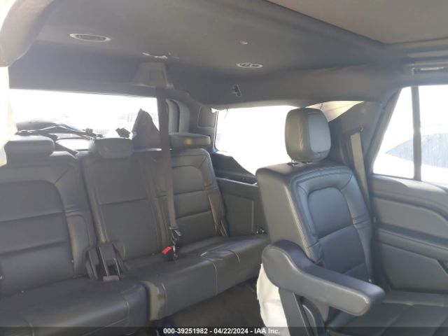 Photo 7 VIN: 5LMJJ2KT0NEL11872 - LINCOLN NAVIGATOR 