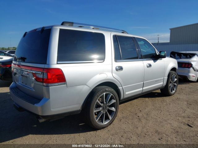 Photo 3 VIN: 5LMJJ2KT1HEL03736 - LINCOLN NAVIGATOR 