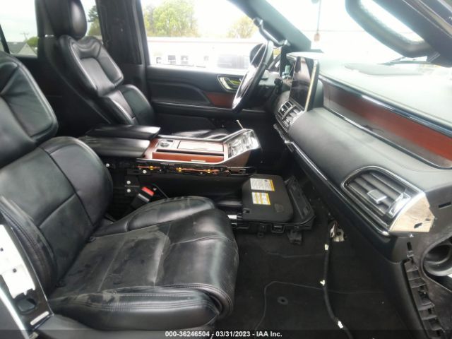 Photo 4 VIN: 5LMJJ2KT7LEL09677 - LINCOLN NAVIGATOR 