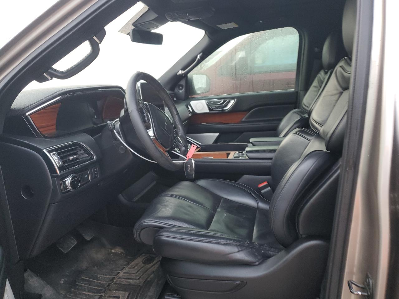 Photo 6 VIN: 5LMJJ2LT0KEL16709 - LINCOLN NAVIGATOR 