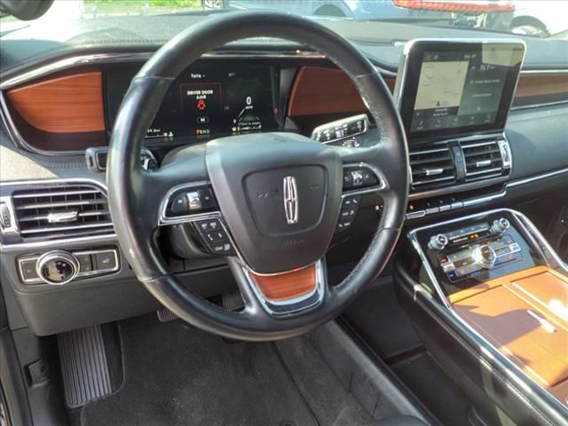 Photo 4 VIN: 5LMJJ2LT1LEL13593 - LINCOLN NAVIGATOR 