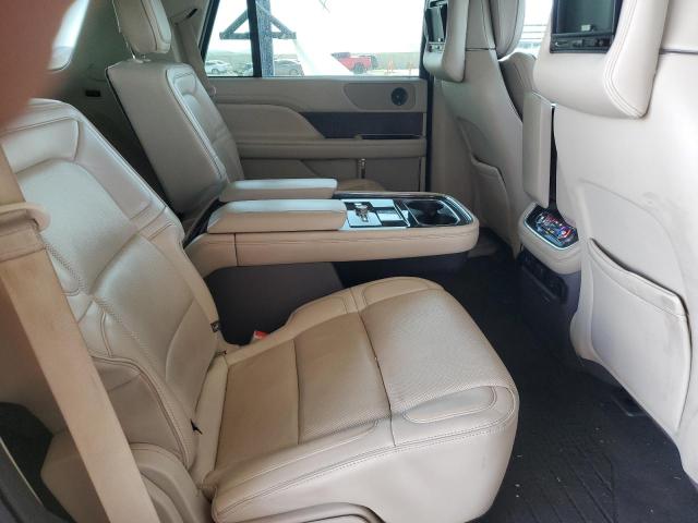 Photo 10 VIN: 5LMJJ2LT2KEL10104 - LINCOLN NAVIGATOR 