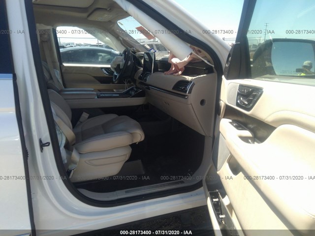 Photo 4 VIN: 5LMJJ2LT3KEL05543 - LINCOLN NAVIGATOR 