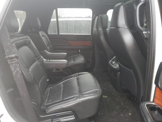 Photo 10 VIN: 5LMJJ2LT4JEL08630 - LINCOLN NAVIGATOR 