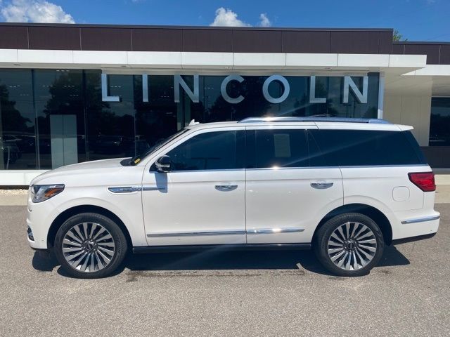 Photo 1 VIN: 5LMJJ2LT4KEL07074 - LINCOLN NAVIGATOR 