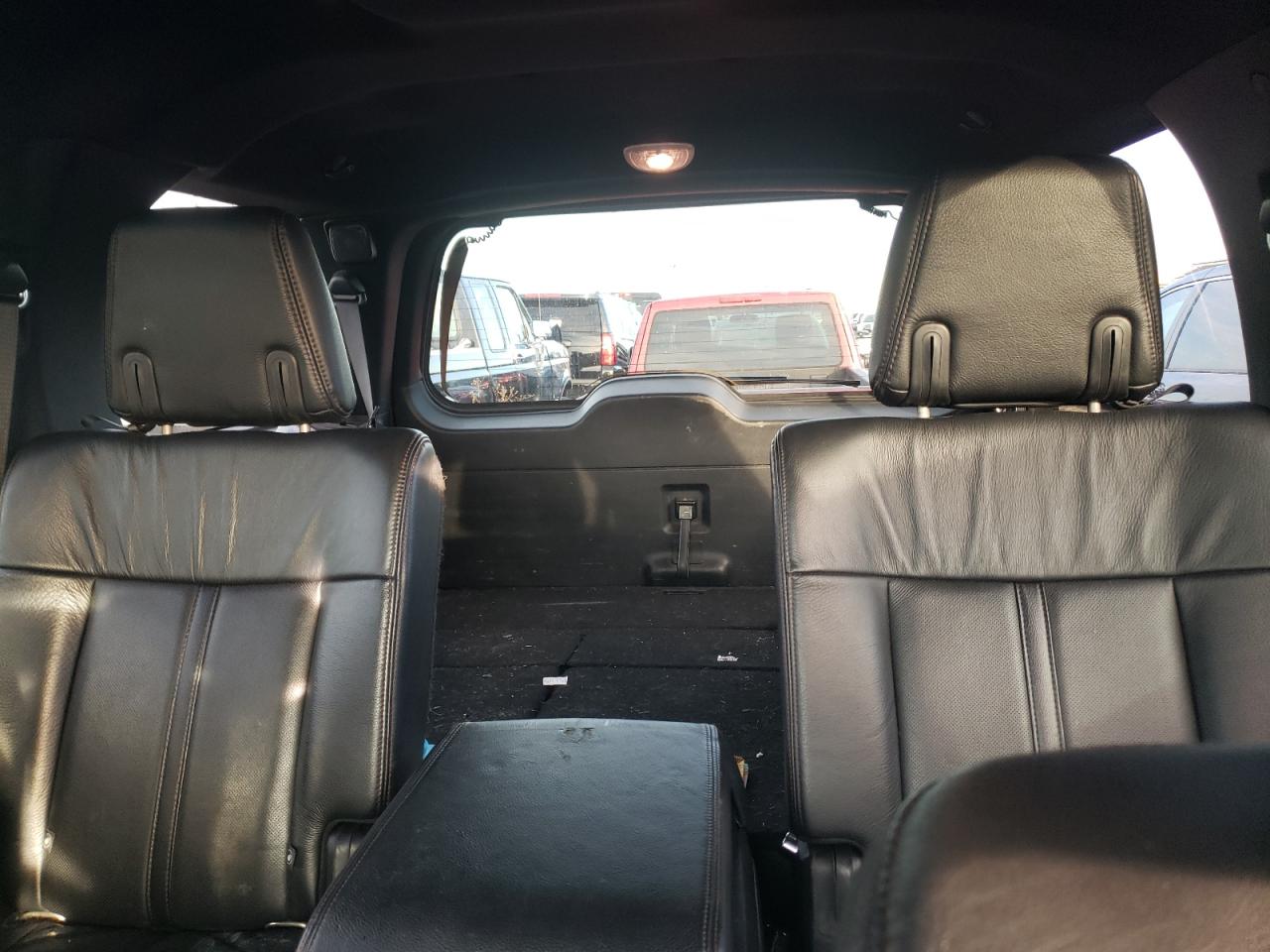 Photo 9 VIN: 5LMJJ2LT6HEL09174 - LINCOLN NAVIGATOR 