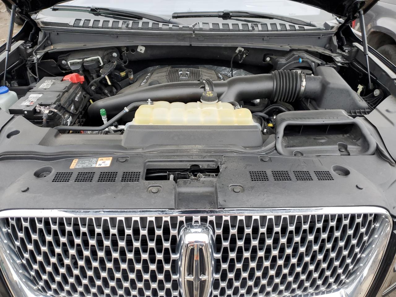 Photo 11 VIN: 5LMJJ2LT6KEL08534 - LINCOLN NAVIGATOR 