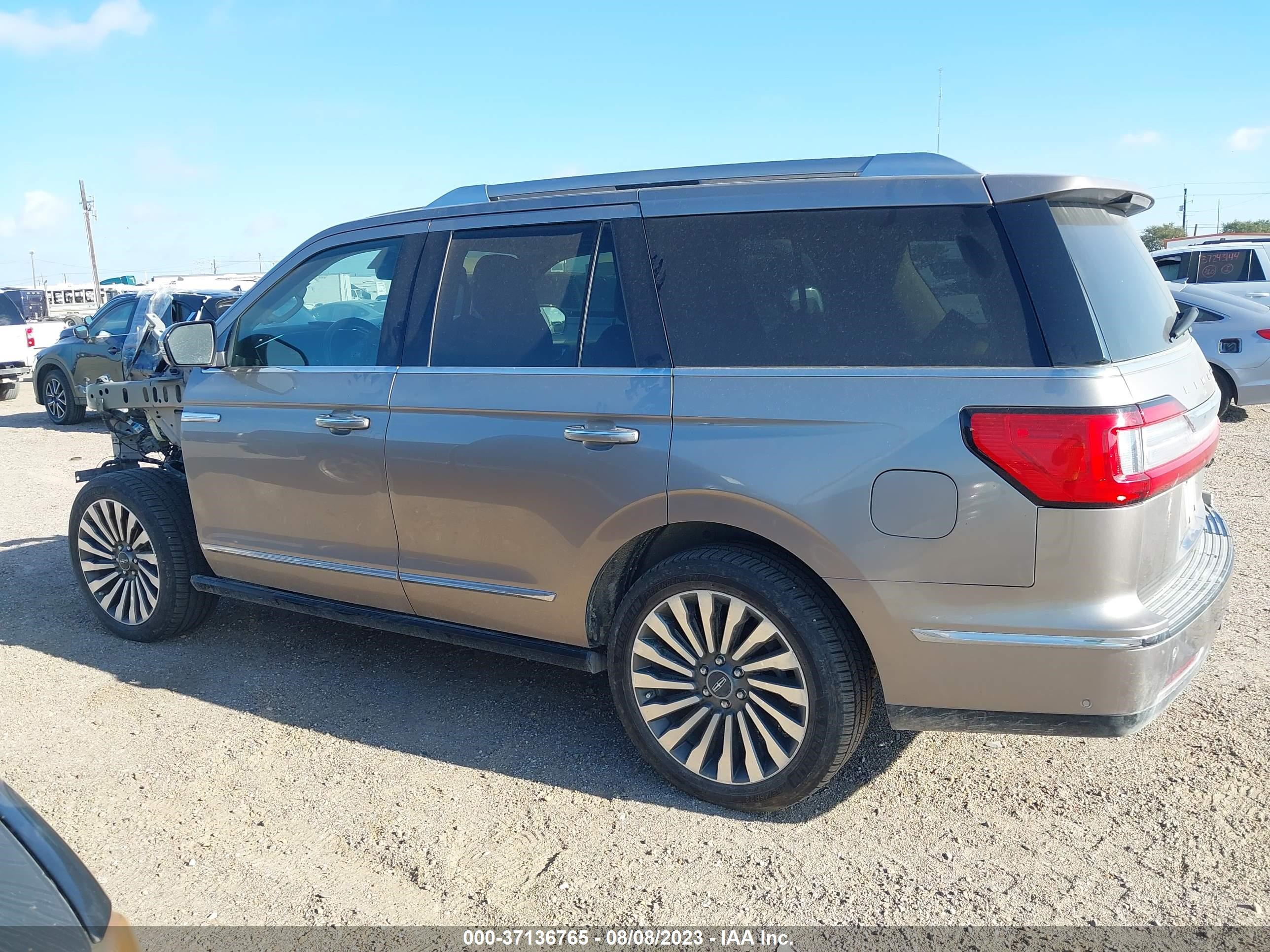 Photo 14 VIN: 5LMJJ2LT6LEL17963 - LINCOLN NAVIGATOR 