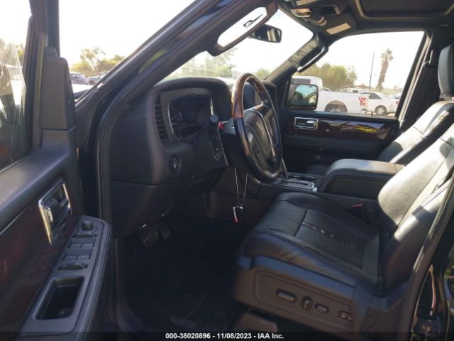 Photo 4 VIN: 5LMJJ2LT7HEL07689 - LINCOLN NAVIGATOR 