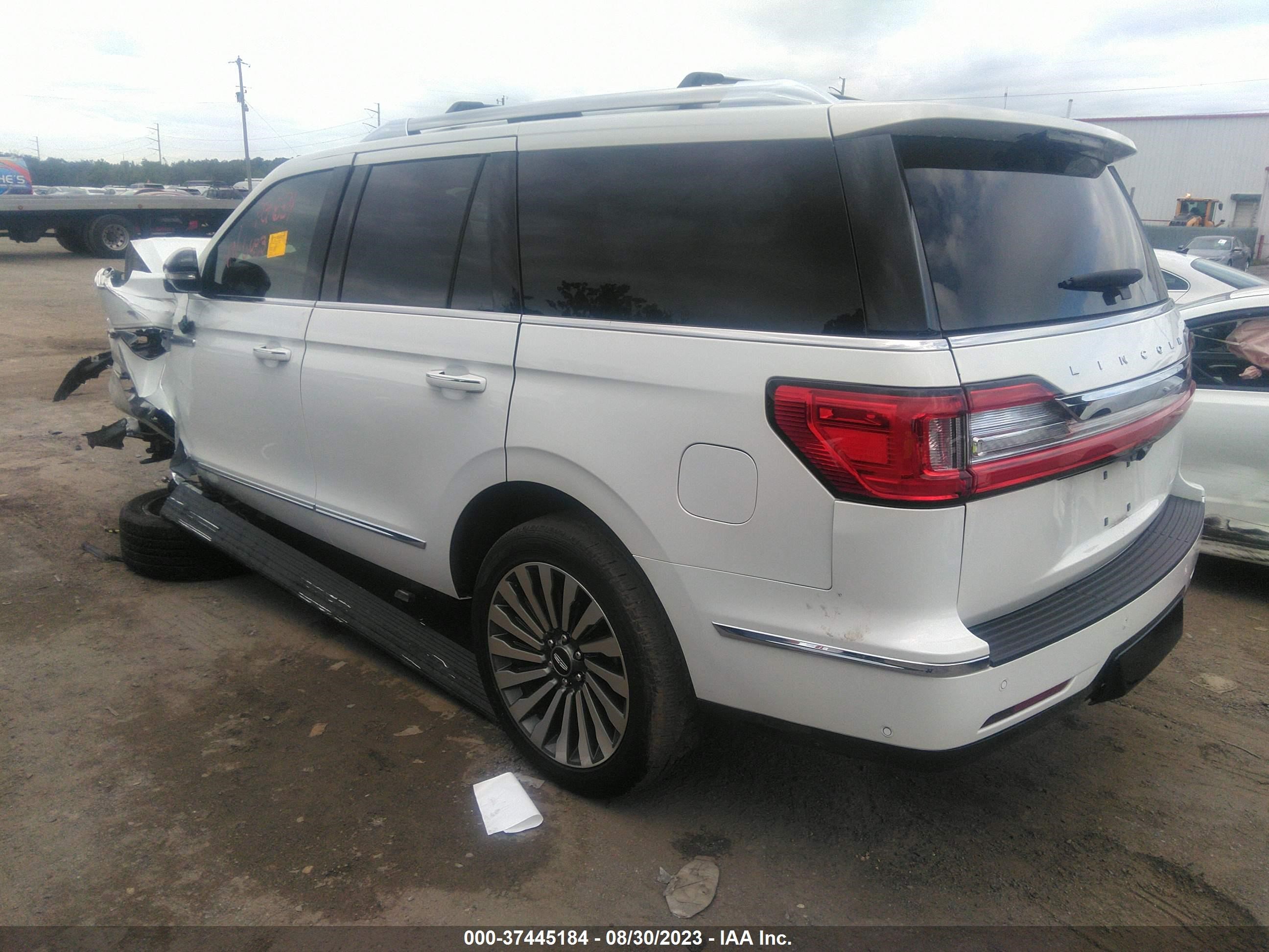 Photo 2 VIN: 5LMJJ2LT7MEL16483 - LINCOLN NAVIGATOR 