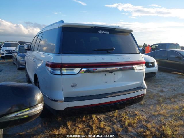 Photo 2 VIN: 5LMJJ2LT7NEL11060 - LINCOLN NAVIGATOR 