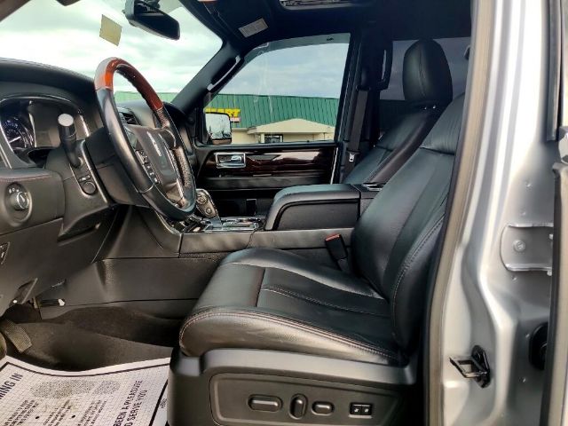 Photo 9 VIN: 5LMJJ2LT8HEL01903 - LINCOLN NAVIGATOR 