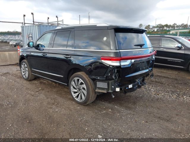 Photo 2 VIN: 5LMJJ2LT8NEL15103 - LINCOLN NAVIGATOR 