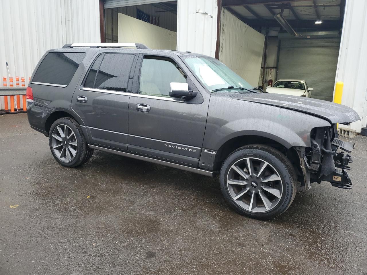 Photo 3 VIN: 5LMJJ2LT9GEL05280 - LINCOLN NAVIGATOR 