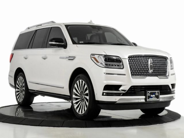 Photo 3 VIN: 5LMJJ2LTXJEL08227 - LINCOLN NAVIGATOR 