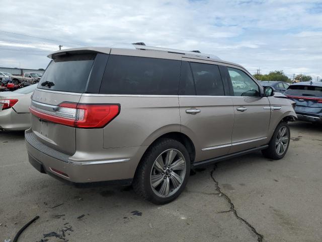 Photo 2 VIN: 5LMJJ2LTXJEL10124 - LINCOLN NAVIGATOR 