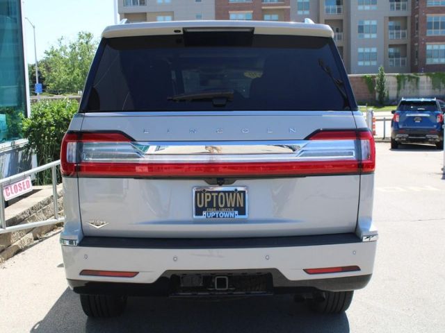 Photo 4 VIN: 5LMJJ2LTXLEL09235 - LINCOLN NAVIGATOR 