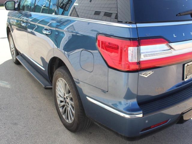 Photo 4 VIN: 5LMJJ2NT9KEL14163 - LINCOLN NAVIGATOR 