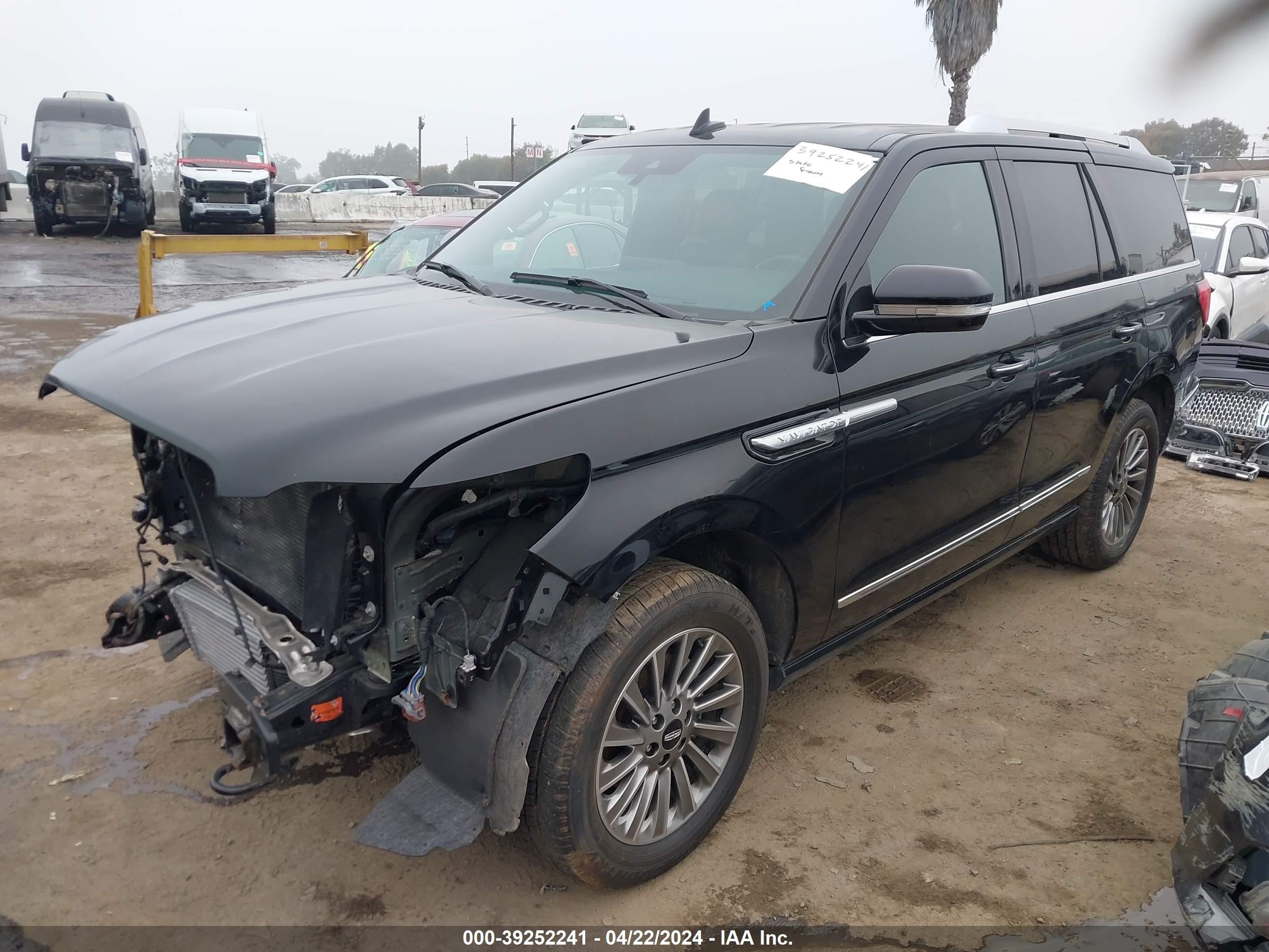 Photo 1 VIN: 5LMJJ2NTXMEL05071 - LINCOLN NAVIGATOR 