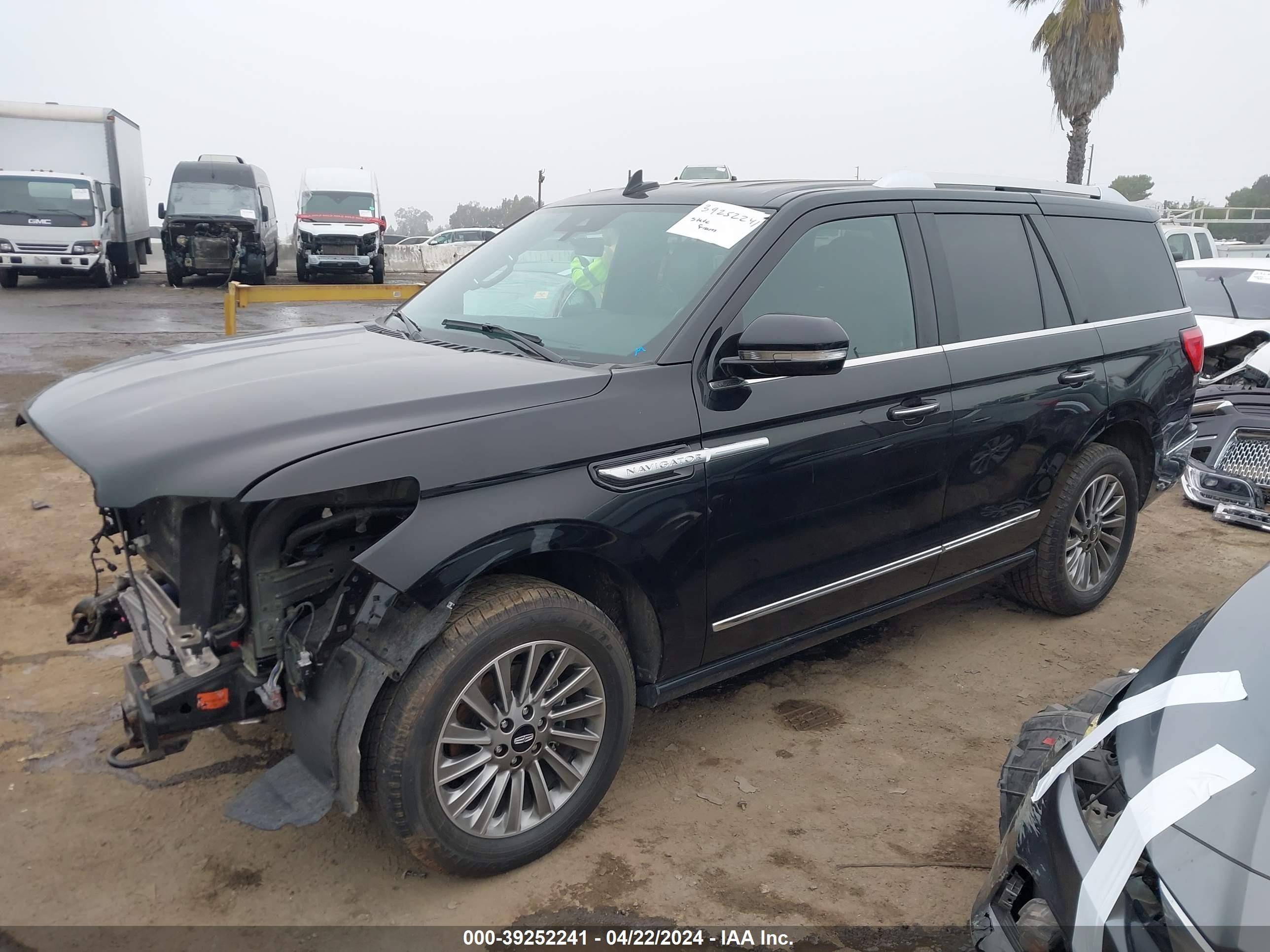 Photo 14 VIN: 5LMJJ2NTXMEL05071 - LINCOLN NAVIGATOR 