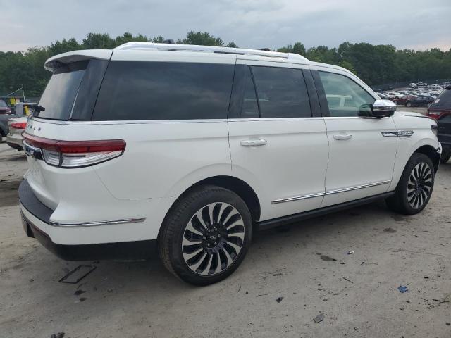 Photo 2 VIN: 5LMJJ2TG6PEL00198 - LINCOLN NAVIGATOR 