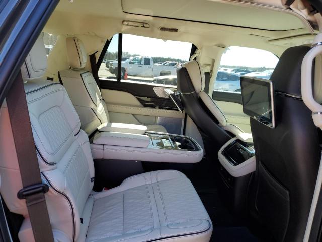 Photo 10 VIN: 5LMJJ2TG6PEL11119 - LINCOLN NAVIGATOR 