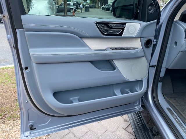 Photo 9 VIN: 5LMJJ2TT5MEL03828 - LINCOLN NAVIGATOR 