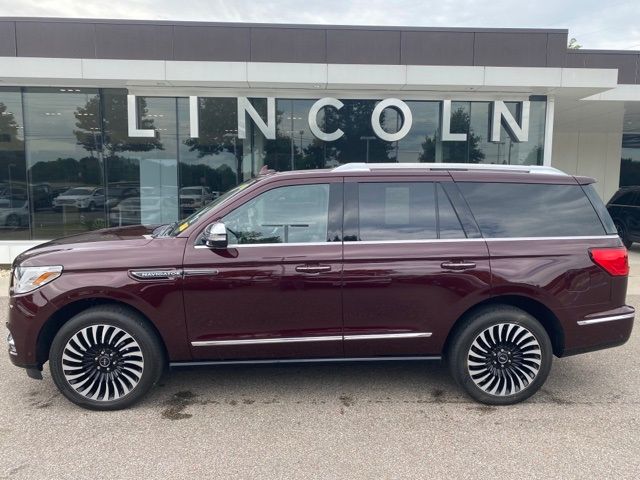 Photo 1 VIN: 5LMJJ2TT6MEL10061 - LINCOLN NAVIGATOR 