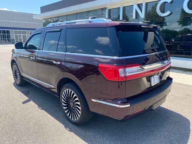 Photo 2 VIN: 5LMJJ2TT8KEL10866 - LINCOLN NAVIGATOR 