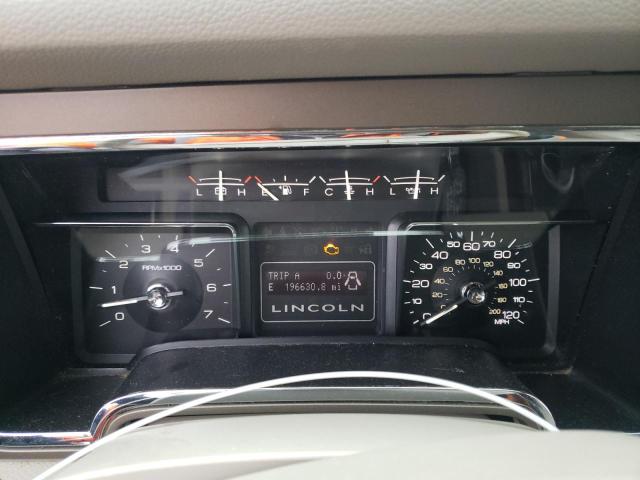 Photo 8 VIN: 5LMJJ3H53BEJ04953 - LINCOLN NAVIGATOR 