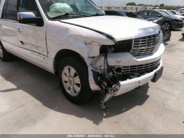 Photo 5 VIN: 5LMJJ3H53DEL02354 - LINCOLN NAVIGATOR 