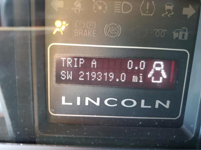 Photo 7 VIN: 5LMJJ3H54BEJ08882 - LINCOLN NAVIGATOR 