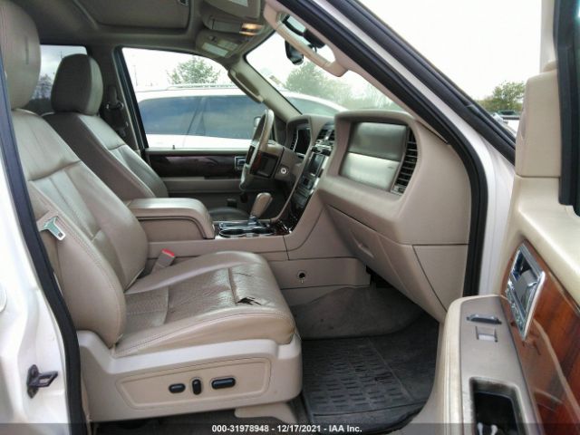 Photo 4 VIN: 5LMJJ3H56CEL00810 - LINCOLN NAVIGATOR L 