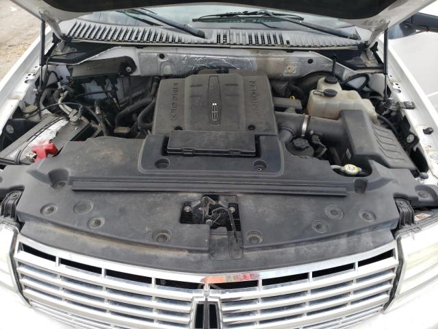 Photo 11 VIN: 5LMJJ3H56CEL04310 - LINCOLN NAVIGATOR 