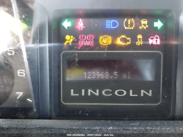 Photo 6 VIN: 5LMJJ3H56EEL05010 - LINCOLN NAVIGATOR L 