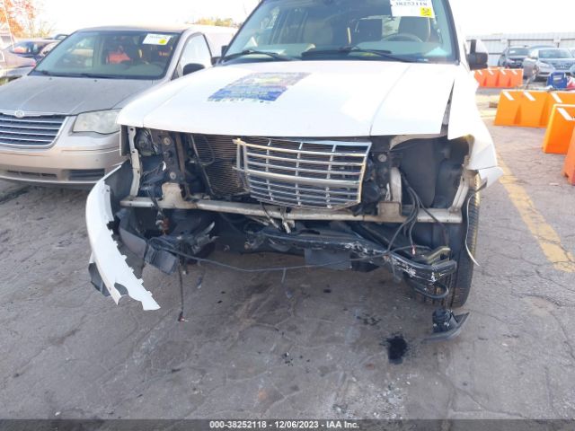 Photo 5 VIN: 5LMJJ3H58DEL06691 - LINCOLN NAVIGATOR L 