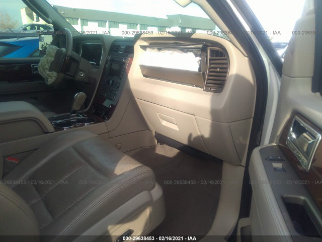 Photo 4 VIN: 5LMJJ3H59CEL03295 - LINCOLN NAVIGATOR L 