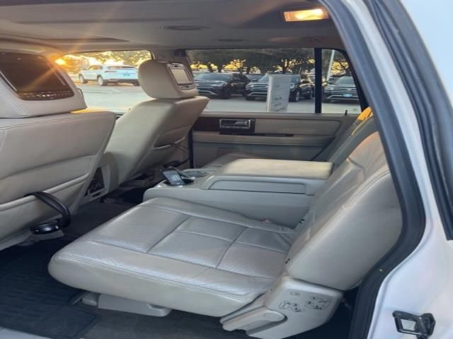 Photo 2 VIN: 5LMJJ3H59DEL02701 - LINCOLN NAVIGATOR L 